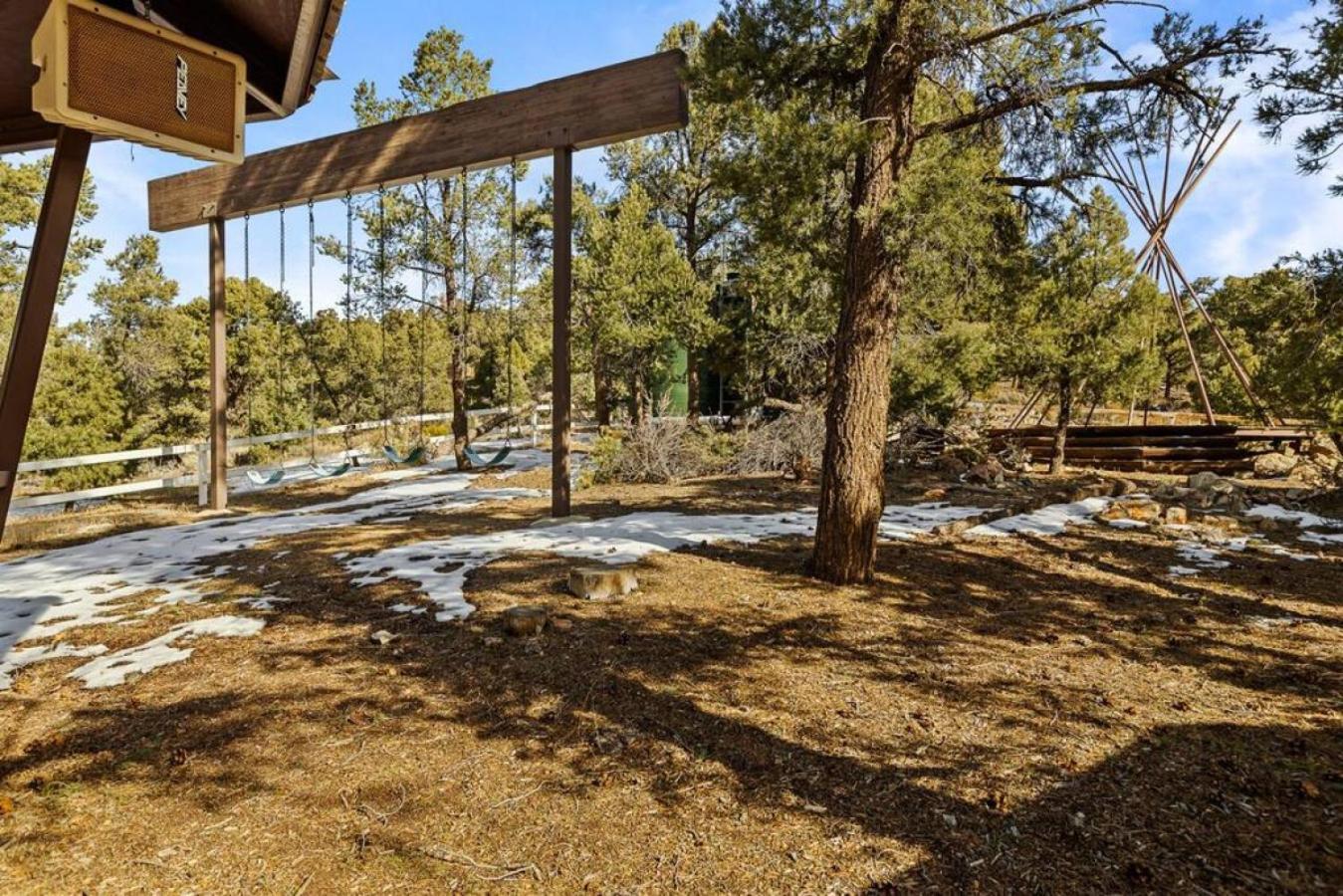 Baldwin Lake Steel Pine Lodge A Rustic Mountain Retreat Views מראה חיצוני תמונה