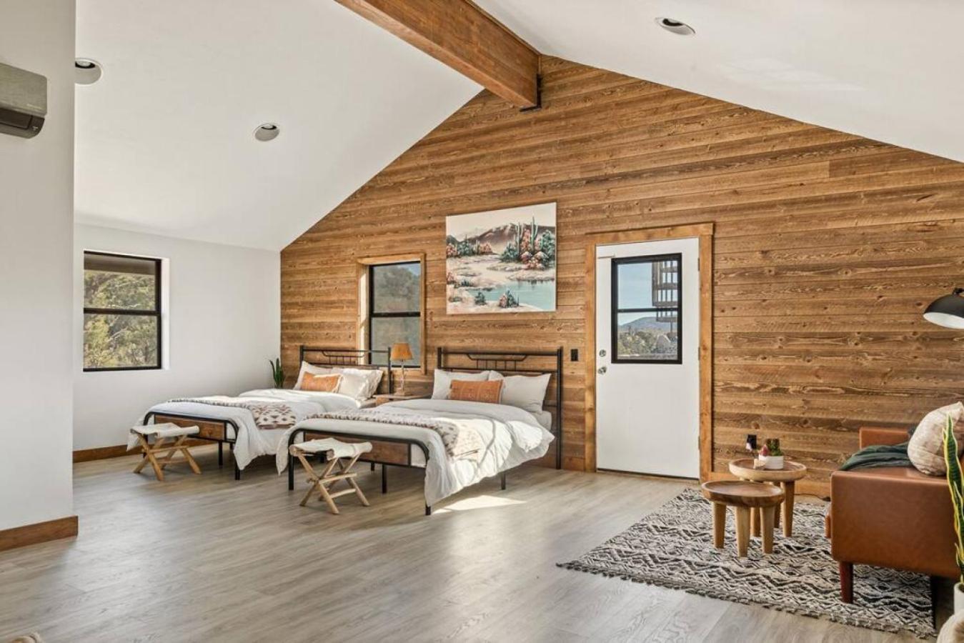 Baldwin Lake Steel Pine Lodge A Rustic Mountain Retreat Views מראה חיצוני תמונה