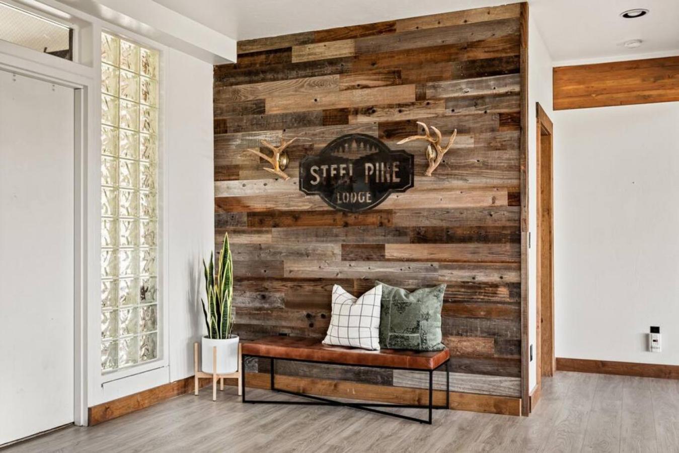 Baldwin Lake Steel Pine Lodge A Rustic Mountain Retreat Views מראה חיצוני תמונה